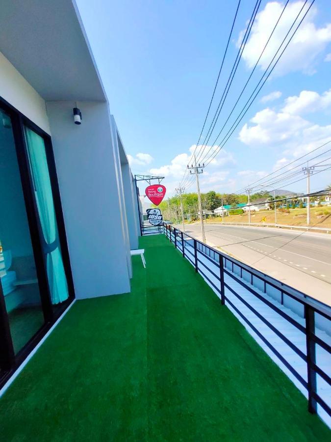 Belong Boutique Luxury Hotel Ban Wang Khon Eksteriør bilde